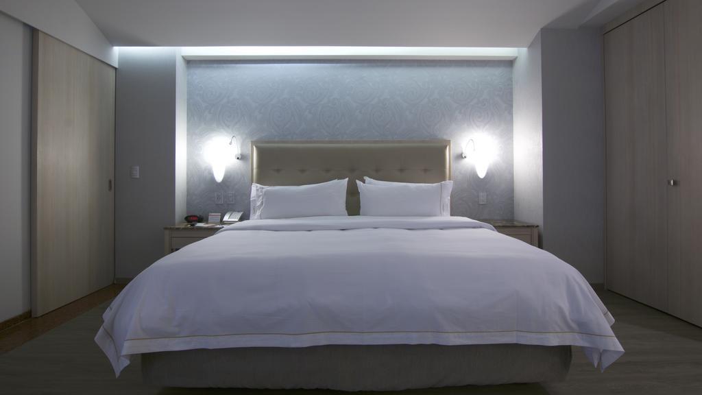 Holiday Inn Express Mexico- Toreo By Ihg Extérieur photo